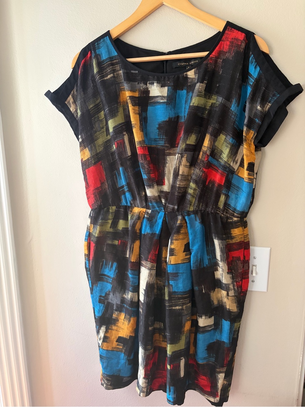 Cynthia Steffe Linen Silk Dress Size 8 Abstract Print Cold Shoulder Cap Sleeve